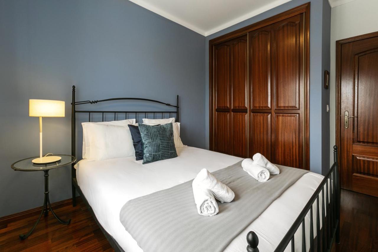 Ocean Breeze Villa Atouguia Da Baleia Luaran gambar