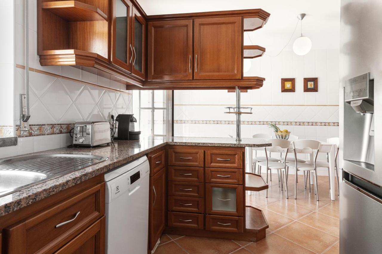 Ocean Breeze Villa Atouguia Da Baleia Luaran gambar